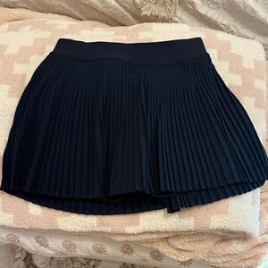 Lululemon Athletica Black Pleated Mini Skirt navy blue